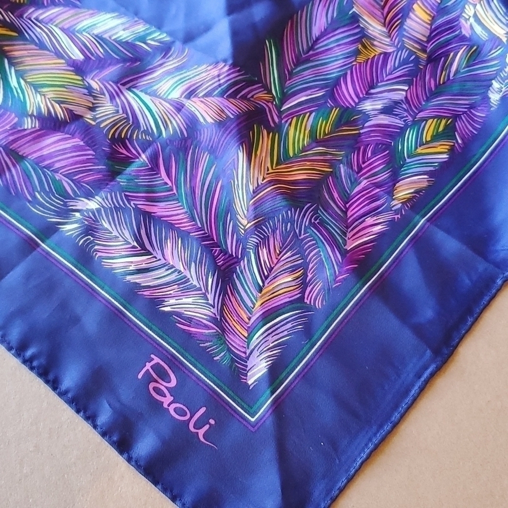 Vintage Paoli blue feather square scarf. Size 27 square. EUC - Picture 3 of 6
